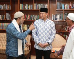 Silaturahmi Bersama AHY, Para Ulama Madura Dukung Maju Cawapres