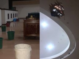 Hujan Besar, Ruang Paripurna DPRD Kabupaten Bekasi Bocor