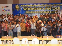 Tingkatkan Kapasitas Digital, 40 Perusahaan Konstruksi Ikuti Pelatihan e-Katalog V6 di Surabaya