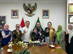 Audiensi FPK Jatim: Bakesbangpol Izinkan Pemanfaatan Fasilitas dan Ajak Libatkan AMN