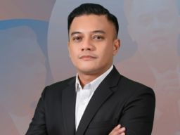 Arderio Hukom Resmi Pimpin KONI Surabaya 2025–2029 Lewat Aklamasi