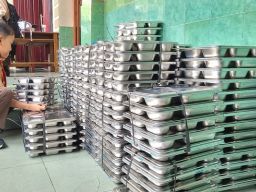 Buntut Banyaknya Kasus Siswa Keracunan MBG, Prabowo Didesak Copot Kepala BGN