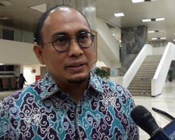 Anggota DPR: Ada Oknum Melawan Kebijakan Presiden Soal Minyak Goreng