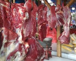 Temukan Titik Temu, Pedagang Daging Batal Mogok Berjualan