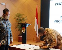 Indriyanto Seno Adji Resmi Jadi Dewan Pengawas KPK