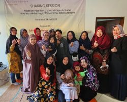 Esha Care Indonesia Berikan Manfaat Stimulasi Pijat Bayi Untuk Kader Hebat Surabaya
