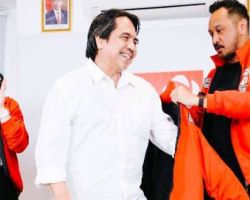Pimpinan Tak Perkenankan Kritik PDIP, Ade Armando Mundur Dari Cokro TV