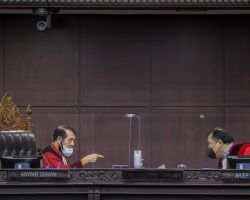 Anggota DPRD Gugat UU Pemda Soal Pimpinan Legislatif Diresmikan Keputusan Menteri