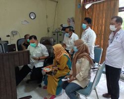 Sosialisasikan Aplikasi Edabu Jamkesda, Pemkot Surabaya Ajak Warga Mendaftar