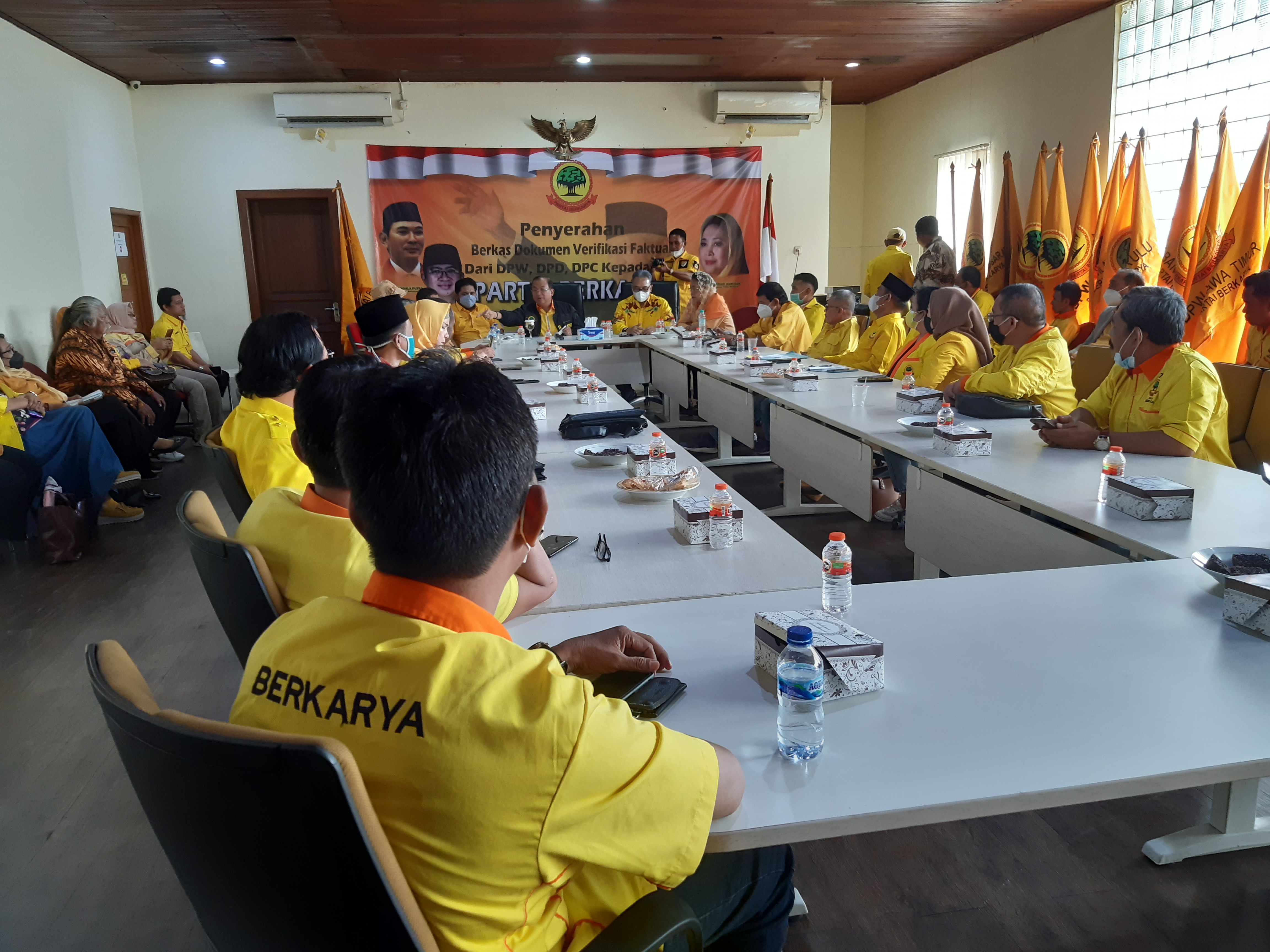 Rapat Konsolidasi dan penyerahan berkas verifikasi faktual dari DPW seluruh Indonesia, Selasa (2/3/2022).