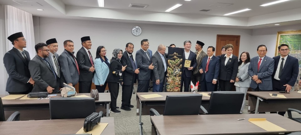 Bertemu Walikota Nara, Ketua DPD RI Konkretkan Rencana Sister City
