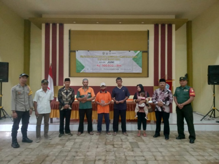 Polres Trenggalek Kerahkan Bhabinkamtibmas, Pastikan Penyaluran Bansos Aman Lancar