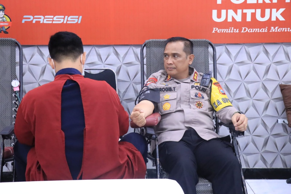 Gelar Bakti Kesehatan, Polres Bojonegoro Sumbang 149 Kantong Darah di Hari Bhayangkara ke 77