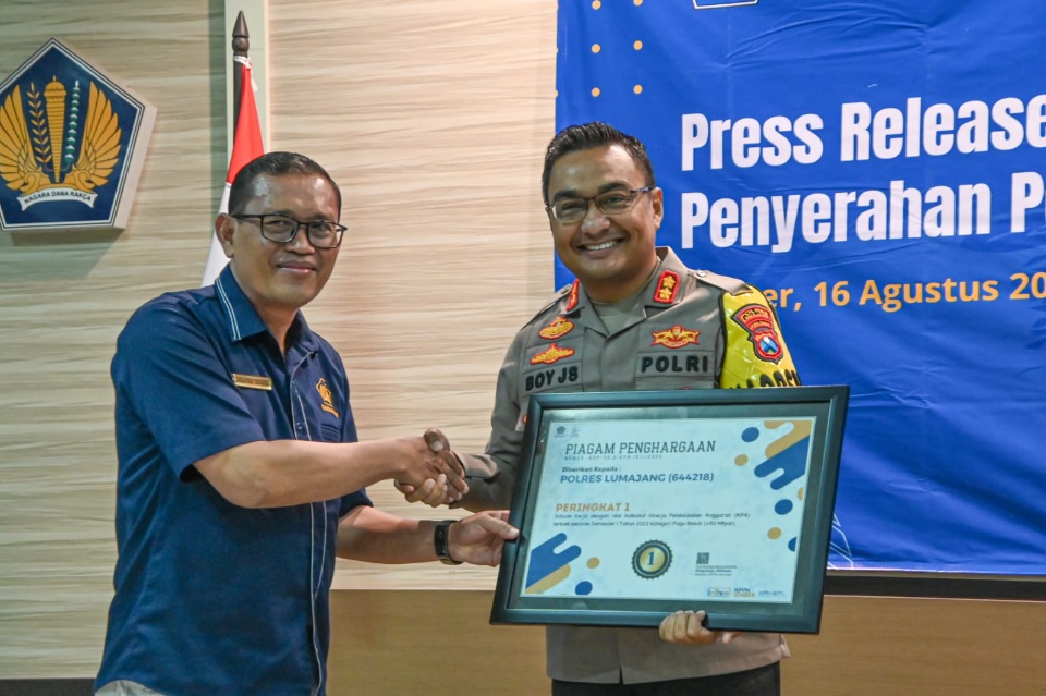 Polres Lumajang Kembali Raih Penghargaan Bidang Pengelolaan Anggaran 