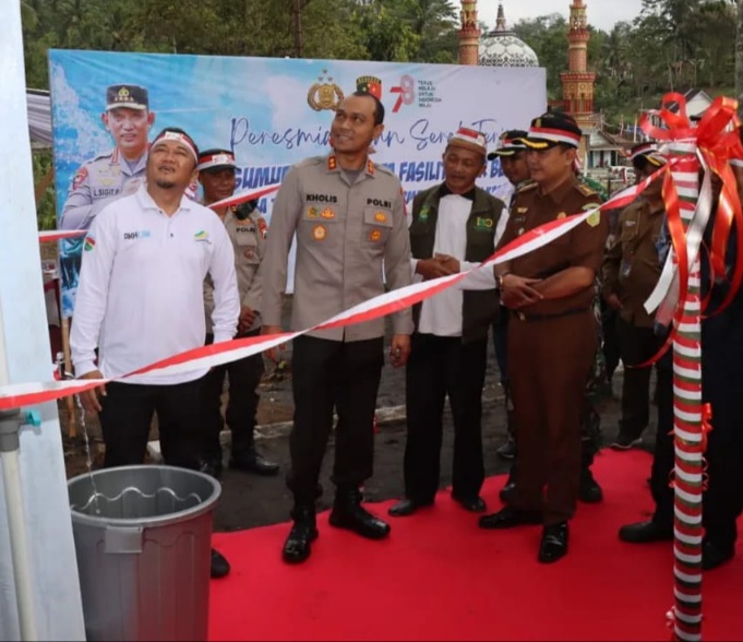 Sinergitas Polres Malang Bersama PTPN XII Antisipasi Kekeringan Berikan Bantuan Sumur Bor 