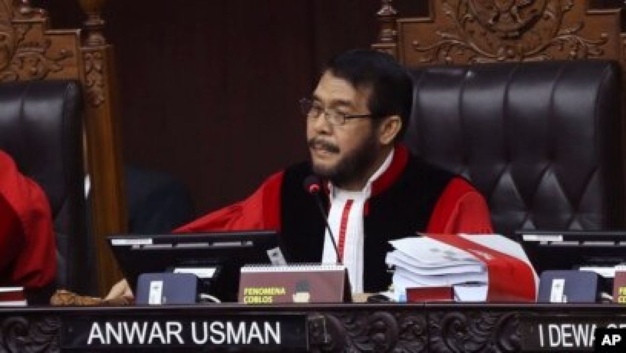 Peran Anwar Usman Sebagai Hakim MK Telah Diamputasi