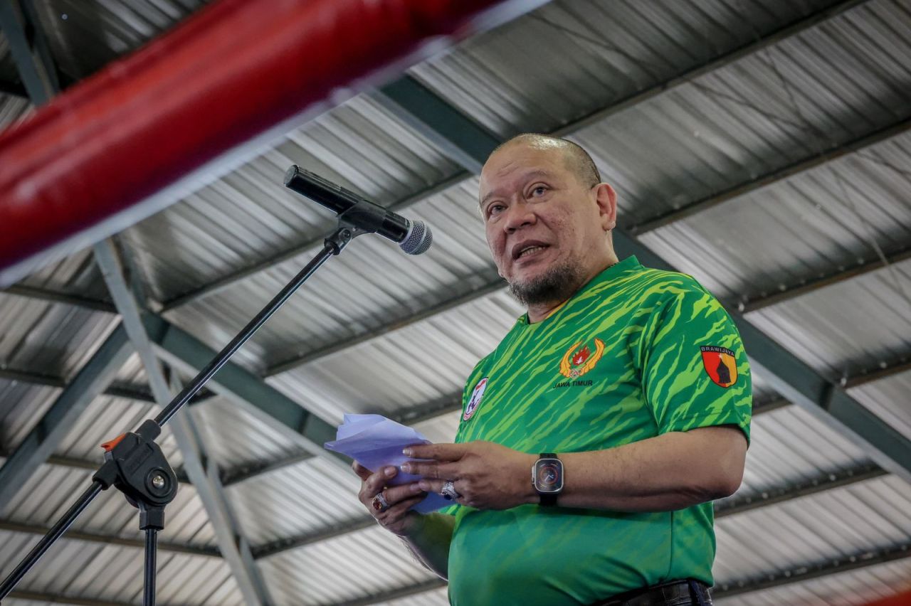 AA . LaNyalla Mahmud Mattalitti Anggota MPR RI / DPD RI Mengingatkan Para Atlet Dalam Mengelola Uang