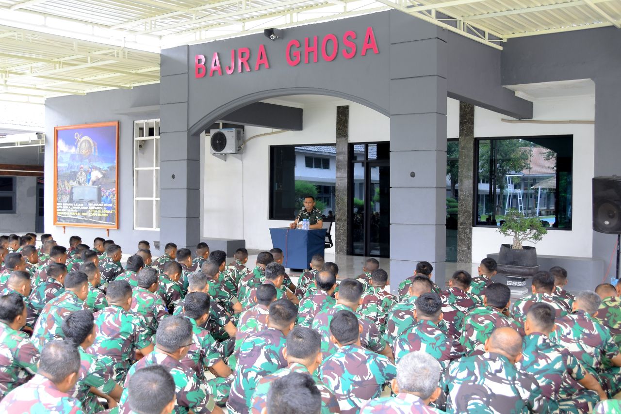 Jam Komandan Perkuat Komando guna mencegah Pelanggaran Prajurit