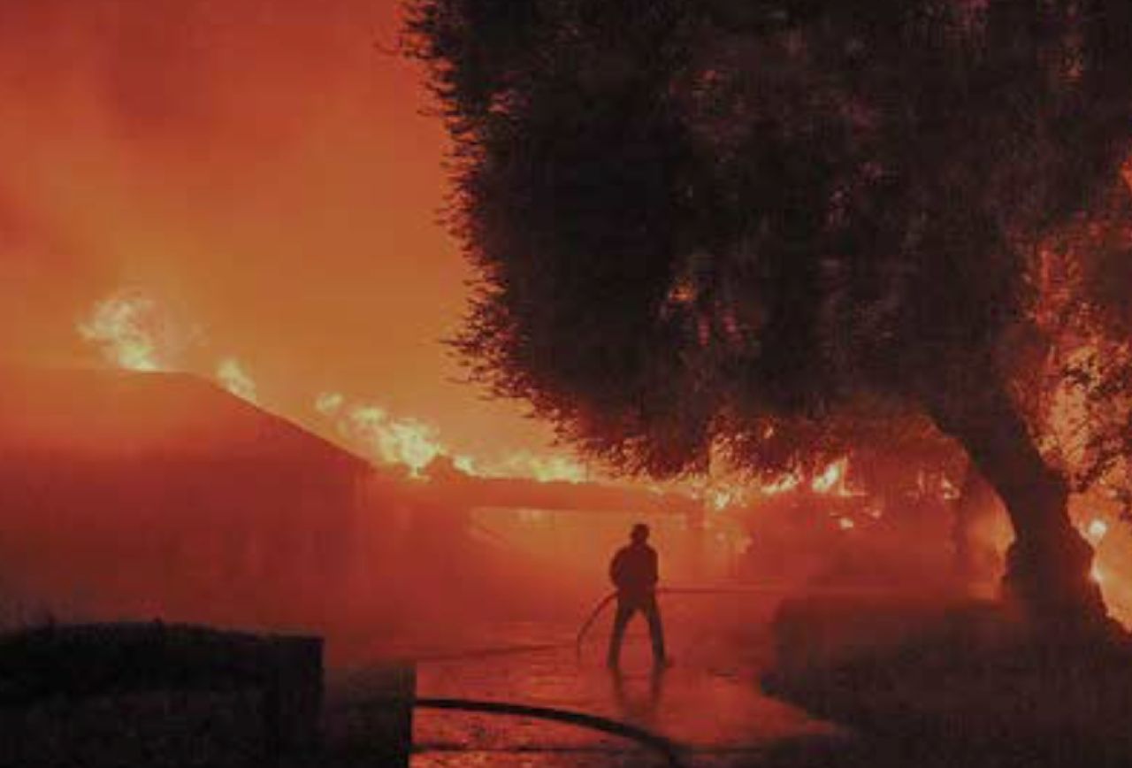 Kebakaran California Mengulang Sejarah Raja Abrahah, Alam Jawab Pernyataan Trump