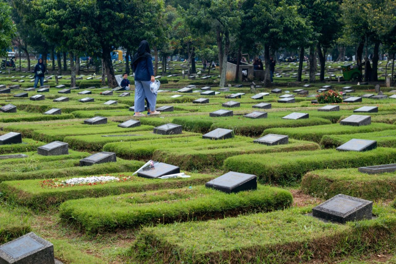 Lahan Makam Kian Terbatas, Pemkot Surabaya Siapkan TPU 50 Hektare