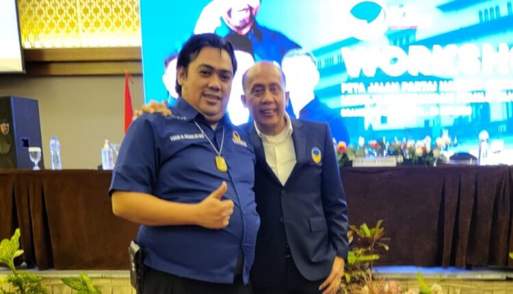 Timur Malaka Kiemas bersama.Ketua DPW Partai NasDem Jabar Saan Mustofa 