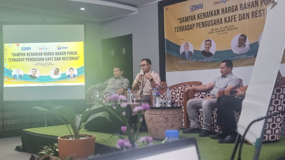 Pengusaha Kafe dan Restoran Minta Pemerintah Stabilkan Harga Telur dan Cabai 