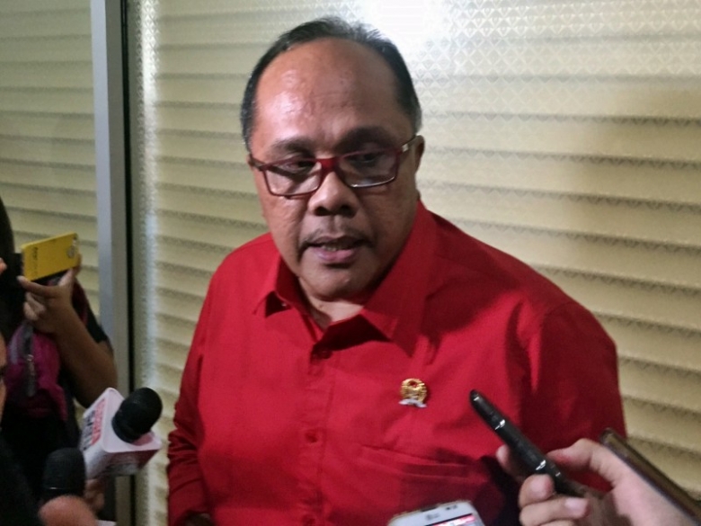 Wakil Ketua Komisi II DPR RI, Junimart Girsang, 