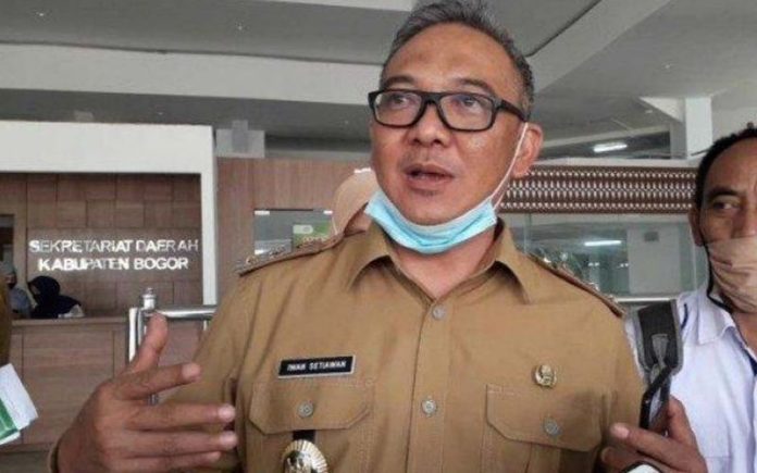 KPK Panggil Plt Bupati Bogor Iwan Setiawan